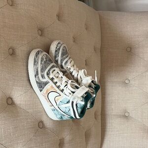 Nike Women's Sneakers - Teal and White